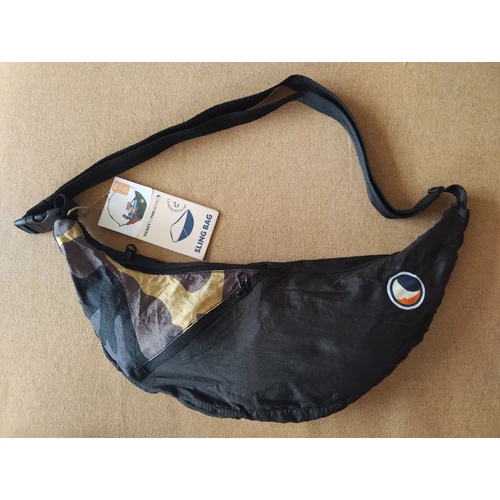 Ticket to the Moon övtáska - black, Camo